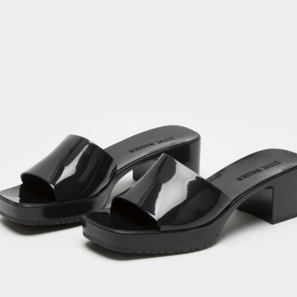 Harlin Black Steve Madden Mules
